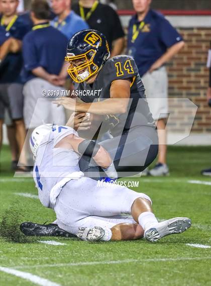 Thumbnail 1 in St. Xavier vs Moeller @ Nippert Stadium photogallery.