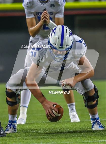 Thumbnail 2 in St. Xavier vs Moeller @ Nippert Stadium photogallery.