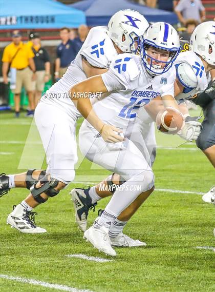 Thumbnail 2 in St. Xavier vs Moeller @ Nippert Stadium photogallery.