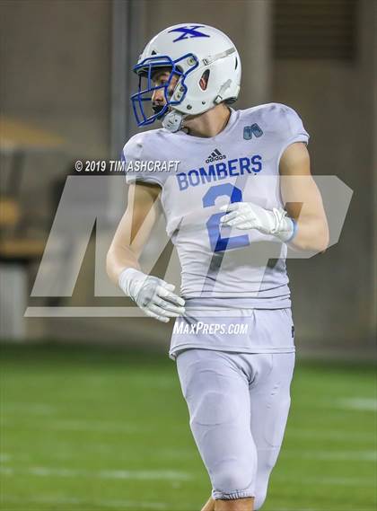 Thumbnail 1 in St. Xavier vs Moeller @ Nippert Stadium photogallery.