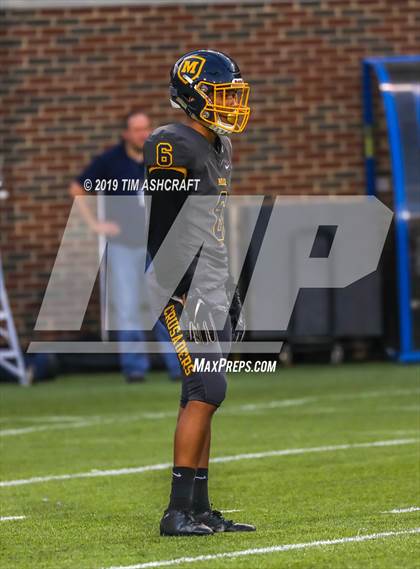 Thumbnail 2 in St. Xavier vs Moeller @ Nippert Stadium photogallery.