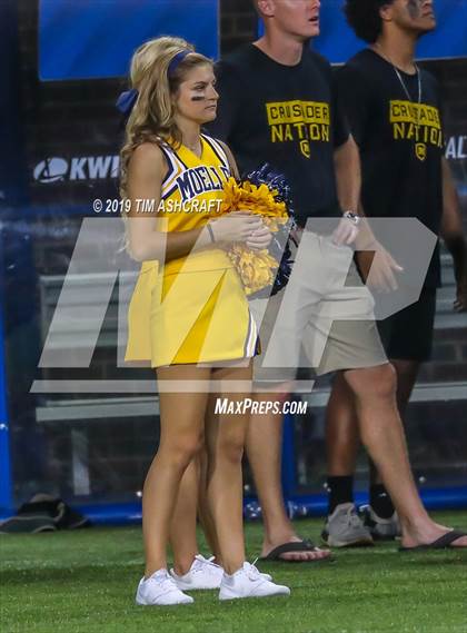 Thumbnail 3 in St. Xavier vs Moeller @ Nippert Stadium photogallery.