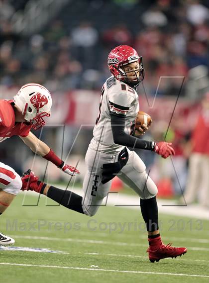 Thumbnail 1 in Cedar Hill vs. Katy (UIL 5A Division 2 Final) photogallery.