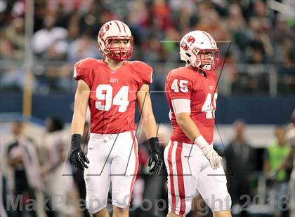 Thumbnail 2 in Cedar Hill vs. Katy (UIL 5A Division 2 Final) photogallery.