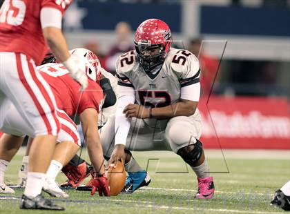 Thumbnail 3 in Cedar Hill vs. Katy (UIL 5A Division 2 Final) photogallery.
