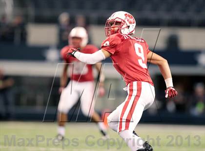 Thumbnail 1 in Cedar Hill vs. Katy (UIL 5A Division 2 Final) photogallery.