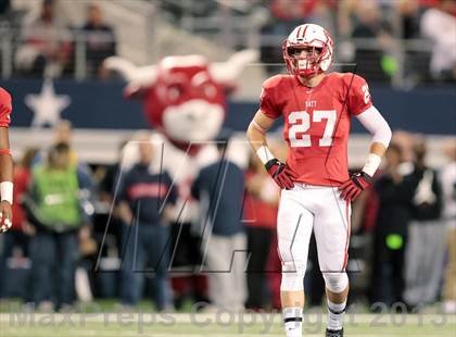 Thumbnail 1 in Cedar Hill vs. Katy (UIL 5A Division 2 Final) photogallery.