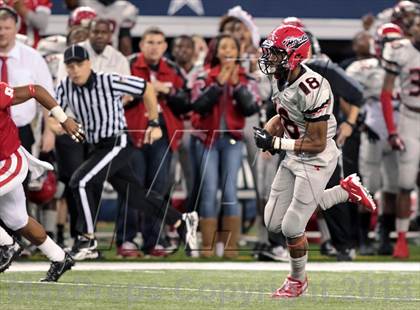 Thumbnail 1 in Cedar Hill vs. Katy (UIL 5A Division 2 Final) photogallery.