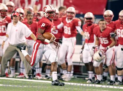 Thumbnail 3 in Cedar Hill vs. Katy (UIL 5A Division 2 Final) photogallery.