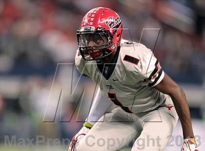 Thumbnail 1 in Cedar Hill vs. Katy (UIL 5A Division 2 Final) photogallery.