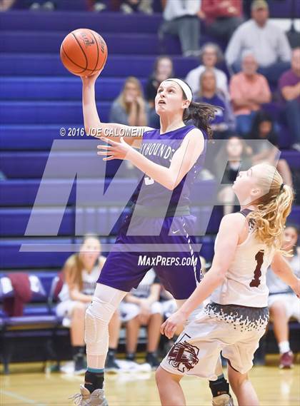 Thumbnail 3 in Lockhart vs Boerne (Boerne ISD Tournament) photogallery.