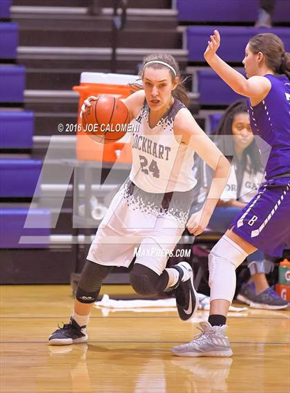 Thumbnail 2 in Lockhart vs Boerne (Boerne ISD Tournament) photogallery.