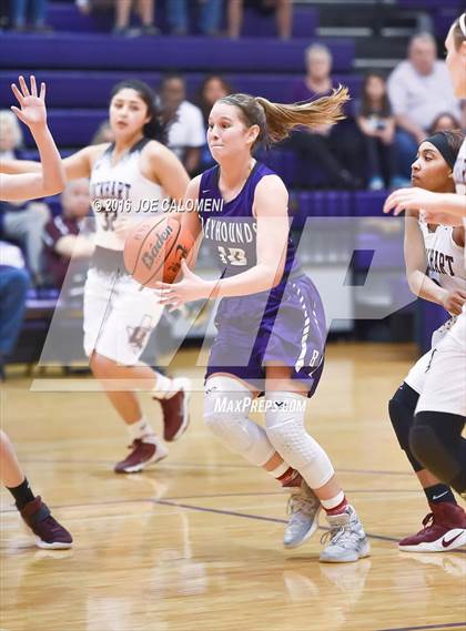 Thumbnail 3 in Lockhart vs Boerne (Boerne ISD Tournament) photogallery.