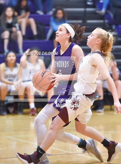 Thumbnail 1 in Lockhart vs Boerne (Boerne ISD Tournament) photogallery.