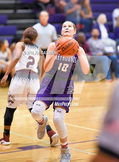 Thumbnail 3 in Lockhart vs Boerne (Boerne ISD Tournament) photogallery.