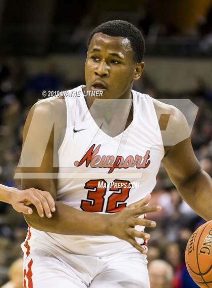Thumbnail 1 in Conner vs Newport (KHSAA Ninth Region) photogallery.