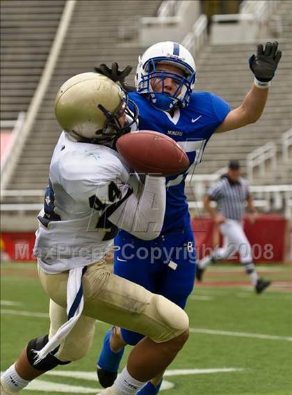 Thumbnail 2 in Bingham vs. Skyline photogallery.