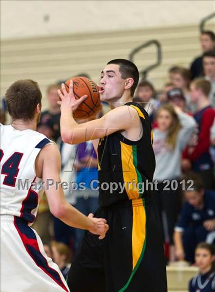 Thumbnail 2 in Lake Oswego vs. West Linn  photogallery.