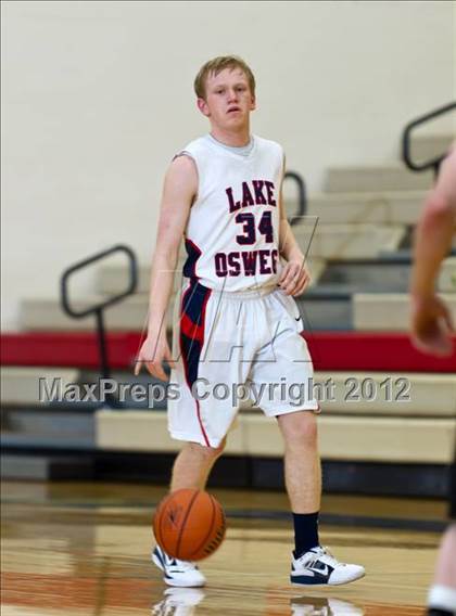 Thumbnail 1 in Lake Oswego vs. West Linn  photogallery.