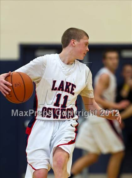 Thumbnail 1 in Lake Oswego vs. West Linn  photogallery.