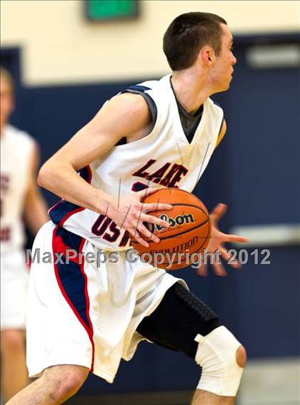Thumbnail 2 in Lake Oswego vs. West Linn  photogallery.