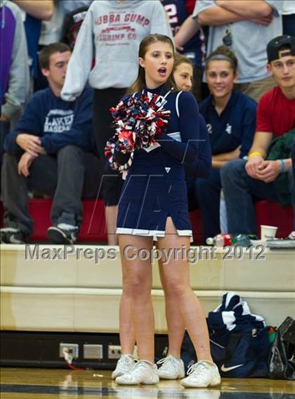 Thumbnail 3 in Lake Oswego vs. West Linn  photogallery.
