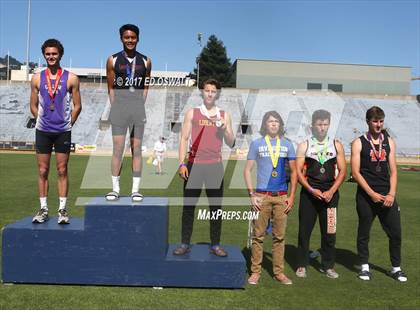 Thumbnail 2 in CIF NCS Masters Track and Field (Pole Vault) photogallery.