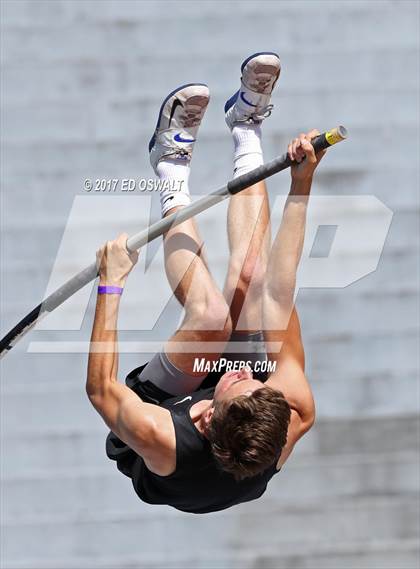 Thumbnail 3 in CIF NCS Masters Track and Field (Pole Vault) photogallery.