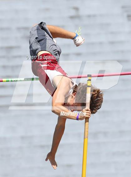 Thumbnail 3 in CIF NCS Masters Track and Field (Pole Vault) photogallery.