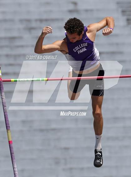 Thumbnail 3 in CIF NCS Masters Track and Field (Pole Vault) photogallery.