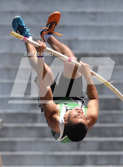 Thumbnail 2 in CIF NCS Masters Track and Field (Pole Vault) photogallery.