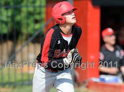 Thumbnail 2 in South Point vs. Marvin Ridge (NCHSAA 3A West Regional - Game 2) photogallery.