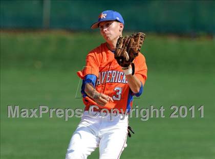 Thumbnail 3 in South Point vs. Marvin Ridge (NCHSAA 3A West Regional - Game 2) photogallery.