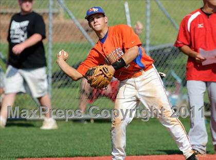 Thumbnail 1 in South Point vs. Marvin Ridge (NCHSAA 3A West Regional - Game 2) photogallery.