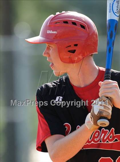 Thumbnail 2 in South Point vs. Marvin Ridge (NCHSAA 3A West Regional - Game 2) photogallery.