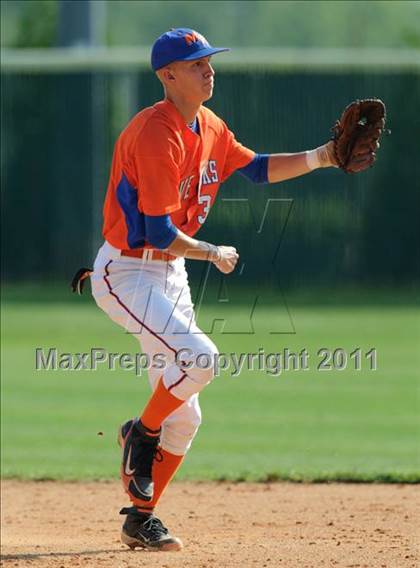 Thumbnail 1 in South Point vs. Marvin Ridge (NCHSAA 3A West Regional - Game 2) photogallery.