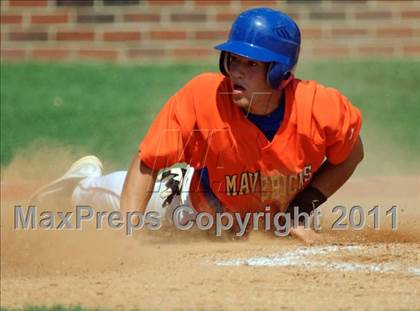 Thumbnail 3 in South Point vs. Marvin Ridge (NCHSAA 3A West Regional - Game 2) photogallery.