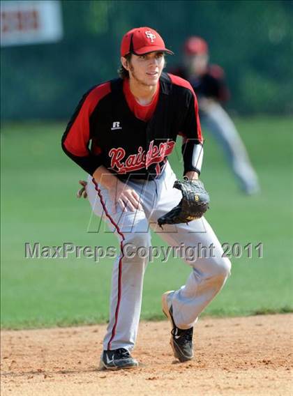 Thumbnail 1 in South Point vs. Marvin Ridge (NCHSAA 3A West Regional - Game 2) photogallery.