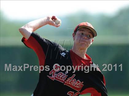 Thumbnail 2 in South Point vs. Marvin Ridge (NCHSAA 3A West Regional - Game 2) photogallery.
