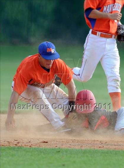 Thumbnail 3 in South Point vs. Marvin Ridge (NCHSAA 3A West Regional - Game 2) photogallery.