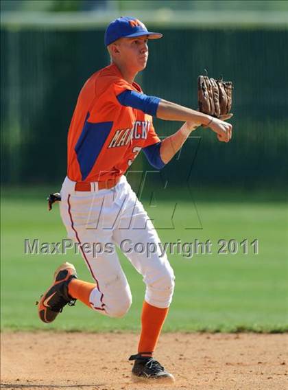 Thumbnail 3 in South Point vs. Marvin Ridge (NCHSAA 3A West Regional - Game 2) photogallery.