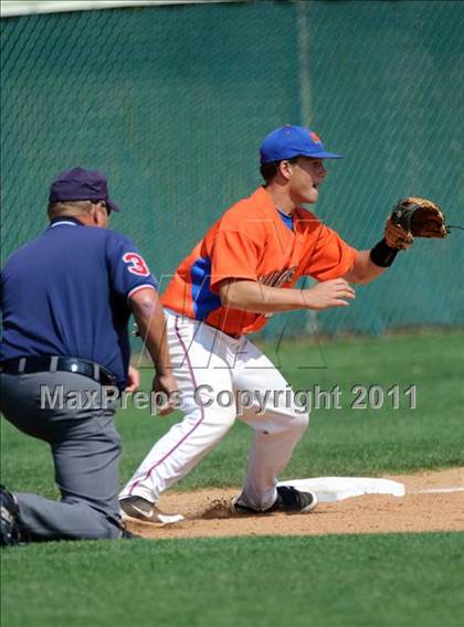 Thumbnail 3 in South Point vs. Marvin Ridge (NCHSAA 3A West Regional - Game 2) photogallery.