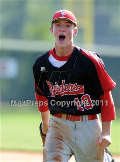 Thumbnail 1 in South Point vs. Marvin Ridge (NCHSAA 3A West Regional - Game 2) photogallery.