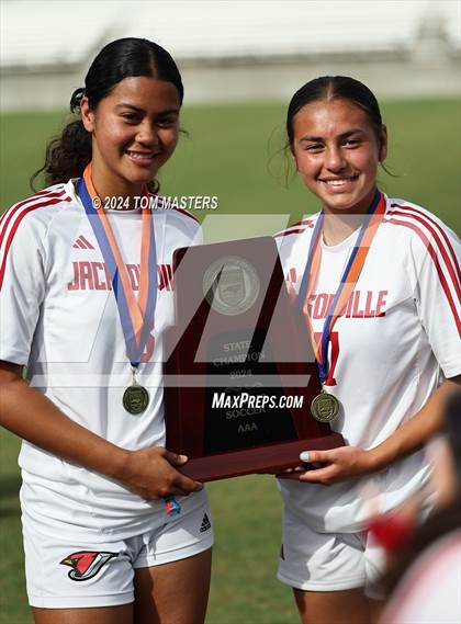 Thumbnail 3 in South Point @ Jacksonville (NCHSAA 3A Championship Pregame & Awards) photogallery.