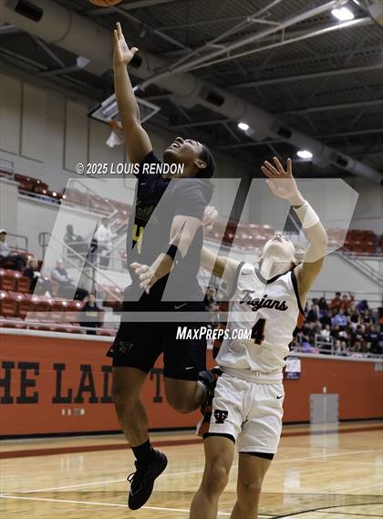 Thumbnail 2 in Stephenville @ West photogallery.