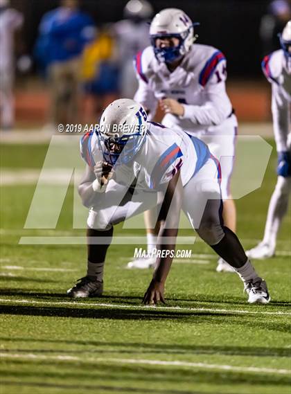Thumbnail 2 in West Memphis vs. Benton (AAA 6A Semifinal) photogallery.