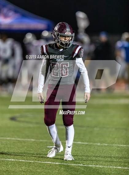 Thumbnail 1 in West Memphis vs. Benton (AAA 6A Semifinal) photogallery.