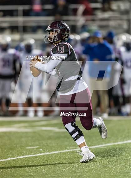 Thumbnail 3 in West Memphis vs. Benton (AAA 6A Semifinal) photogallery.