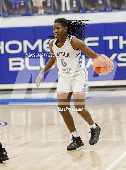 Thumbnail 2 in Lincoln Prep vs West County (The 48 Hours of Basketball) photogallery.