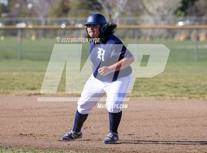 Thumbnail 2 in Rosemont @ Monterey Trail photogallery.